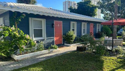 New & Blue - 2 blocks to the beach - Foto 1