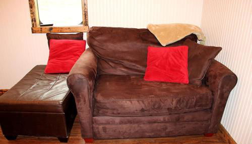 Glamping Caboose Rental Perfect for Families near Clyde, North Carolina - Foto 4