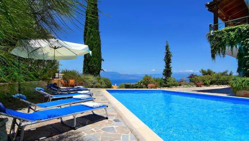 Luxury villa with stunning seaviews and pool - Foto 2