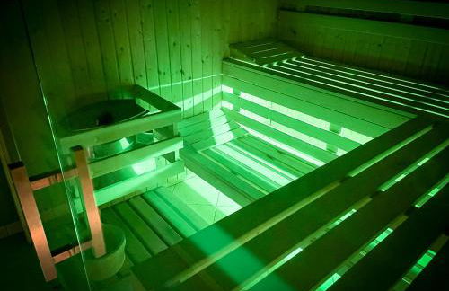 Villa 250m2 avec PISCINE chauffée & SPA & kota-grill & sauna - Foto 44