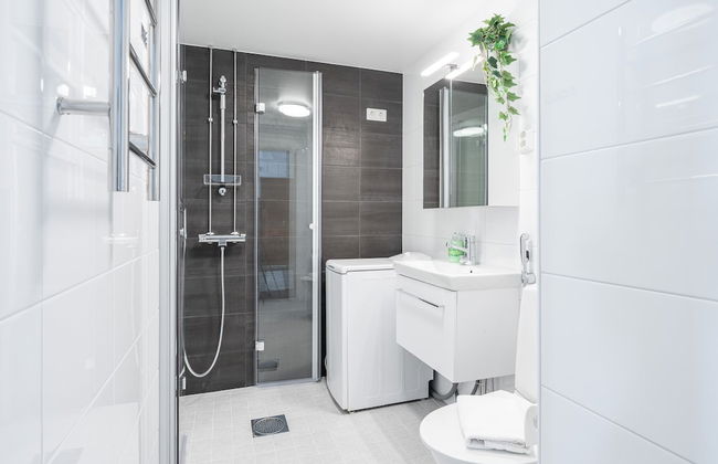 Newly Renovated 1BR Home that Hosts up to 8 Guests - Foto 14