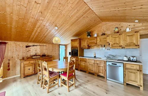 Chalet des Sapins, paisible avec terrasse & jardin - Foto 12