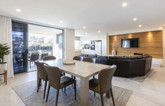 Bay Royal Apartments - Photo 49