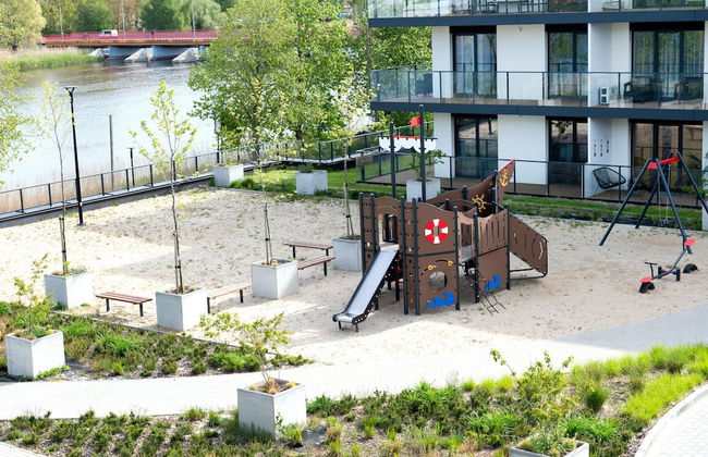 Apartment Overlooking the River, Pool, Dziwnow - Photo 22