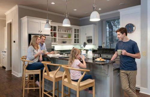 Gather in Style Space Views & Comfort - Foto 13