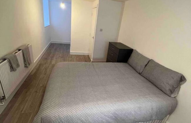 Spacious Luxury 2 Bedroom Apartment, Station 1min - Foto 5