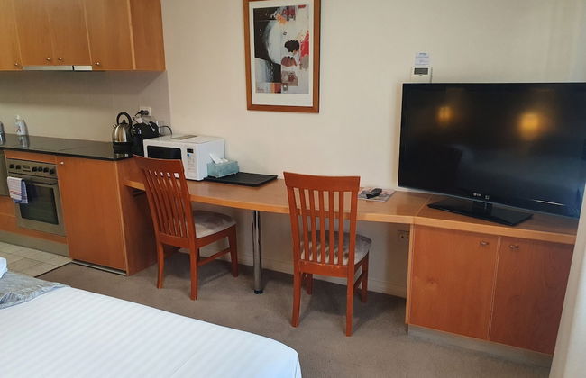 City Central Canberra Unit - Photo 8