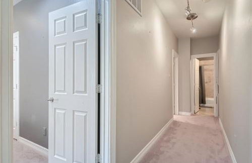 Experience Austin + 3 BR + 5 mins to Downtown! - Foto 25