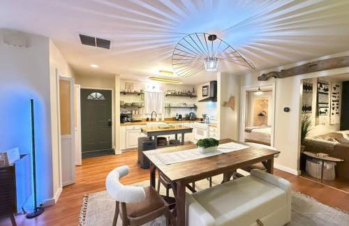 Vibing Hudson Retreat Pet-Friendly w Hot Tub - Foto 15