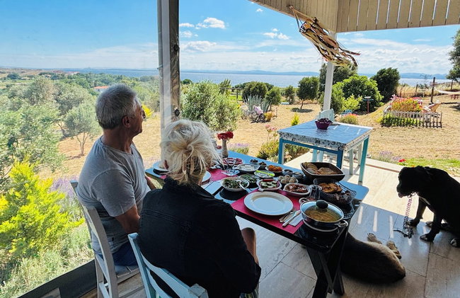 Zeus kır evi - Foto 69
