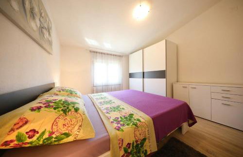 Apartman Ela Crna Punta - Foto 13