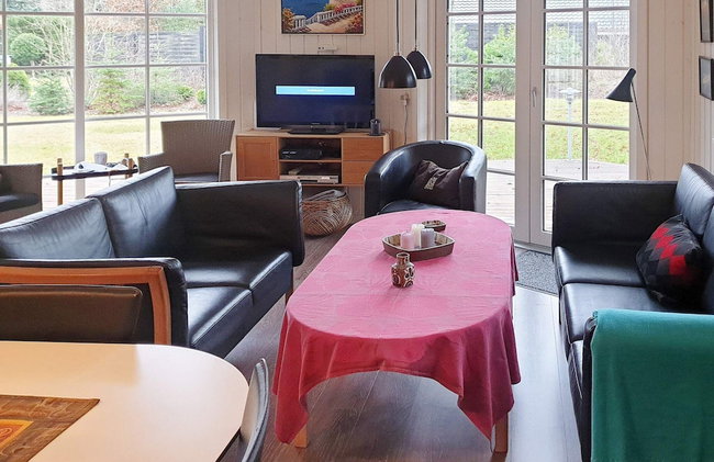 4 Star Holiday Home in Logstor - Foto 15
