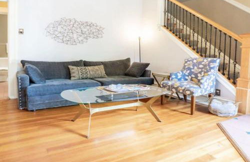 Posh 4 floor Soulard Family Home ABODEbucks - Foto 7