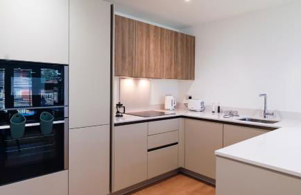 Luxury Flats Near Manchester Airport - Photo 8