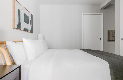 Blueground Streeterville pool gym nr Pier CHI-1168 - Foto 13