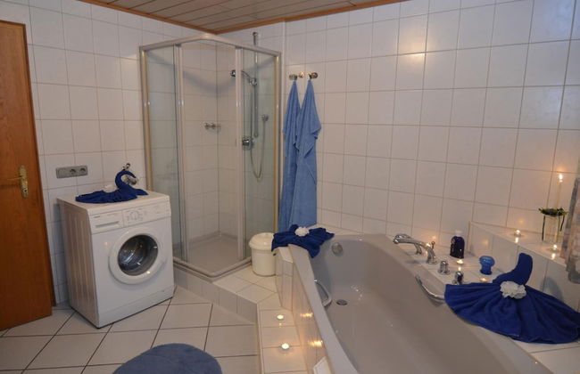 Schones Ferienhaus mit Grossem Garten bei Stadlern - Foto 16