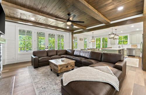 Lakeside Retreat Sleeps 22 Dock Grill Game Room - Foto 8