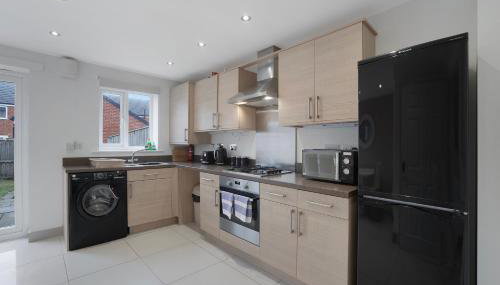 New! Spacious Retreat for 10 Perfect for Families! - Foto 2