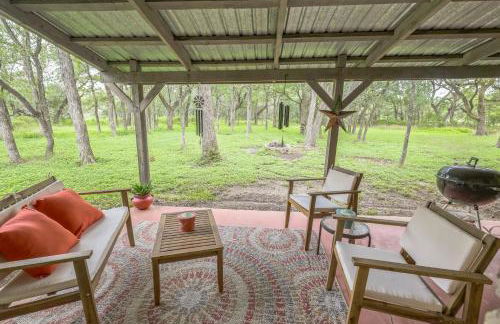 Hill Country Getaway Near San Marcos River home - Photo 28