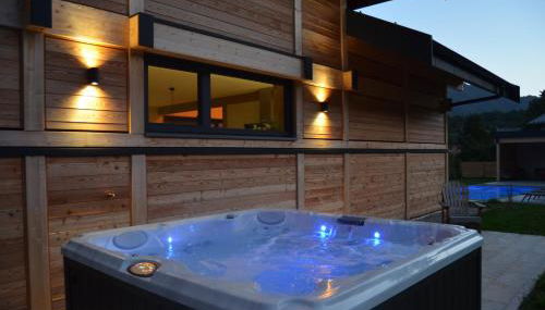 Chalet neuf, Jacuzzi, piscine privée mai-sept, pétanque, proche Paradiski - Foto 3