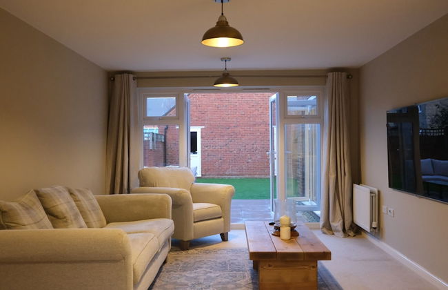 Bicester Villa - 6 Bed - Sleeps 14 - Foto 33