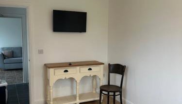 Flatfields Lodge - Photo 5