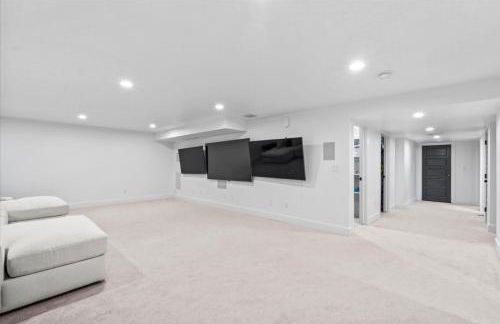 Cherry Hill stay and play near lagoon - Foto 33