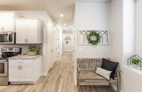 Poolside Oasis - Foto 39