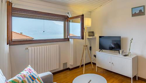 ROMANTIC COMO HIDEAWAY with private parking - Foto 2