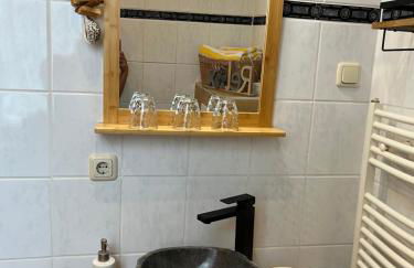 Delux Ferienwohnung Kunstgalerie und Ilmradweg - Photo 46