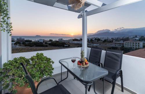 Kalamaki-Sunset - Scenic Sunset & Sea Views - Steps from Shore! - Foto 8