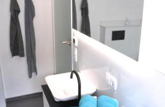 großes offenes Loft oder kleine gemütliche Wohnung mit Balkon - Foto 28