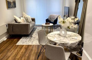 Stylish 2-Bed Apartment by Manchester City Cente - Foto 6