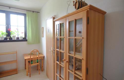 Small and Cozy Apartment in Frauenwald near Forest - Foto 6