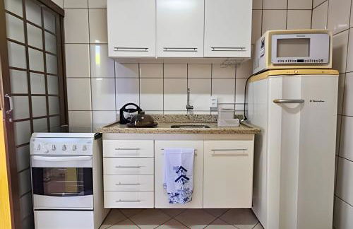 Charme de um típico chalé de campo com lareira. - Foto 13