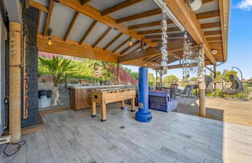 Middlebury Heights with Pool - Foto 11