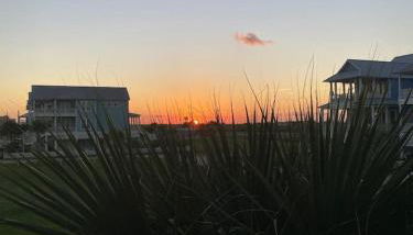 Large, Beautiful Home Close to the Beach - Foto 5