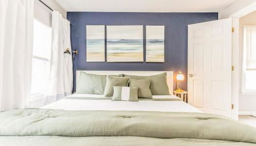 Next to Convention Center, Dave and Busters and Shops with parking - Foto 5