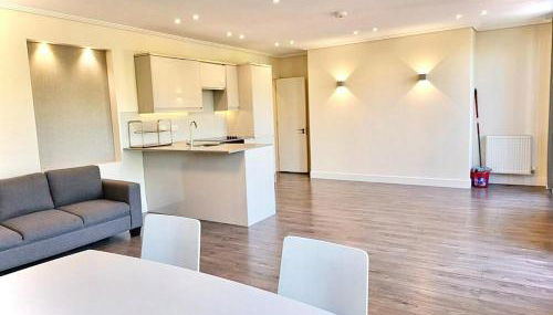 London Riverside Apartment Retreat - Foto 2