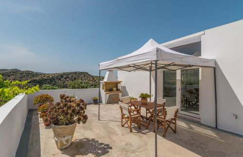 Kondylis Cottage - Photo 2