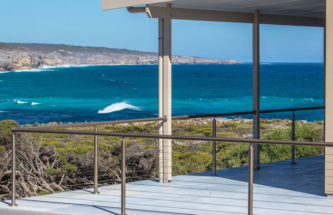 Hanson Bay Wildlife Sanctuary and Cabins - Photo 11