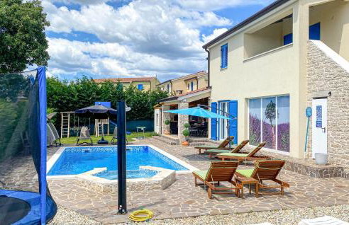 Cozy Home In Naselje Muzini With Sauna - Foto 11