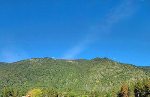 Charming Chalet Close to GNP, Downtown & Game Room! - Foto 2