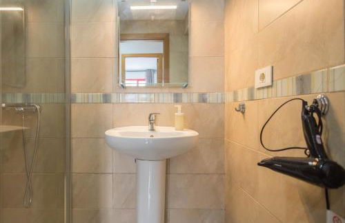 2BR BuenaVida Residential - Foto 38