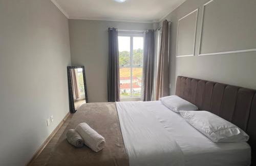 Bom retiro · 6 km Aeroporto/ 1 km do Shopping Garten/2km Square - Photo 12