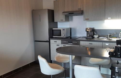 Patio Arena, appartement 2 étoiles, terrasse, parking, wifi, entrée et sortie autonomes, local vélos - Foto 5