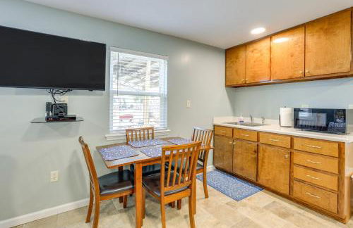 Near Steinhatchee River Studio with Screened Porch! - Foto 3