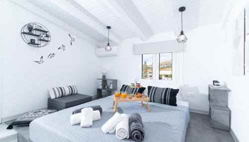 Kalamaki-Sunset - Scenic Sunset & Sea Views - Steps from Shore! - Foto 4