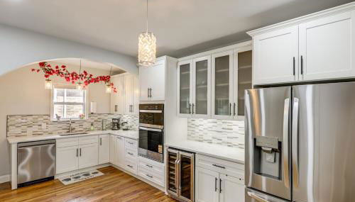 Modern Group Getaway with Private Yard in Cincinnati - Foto 5