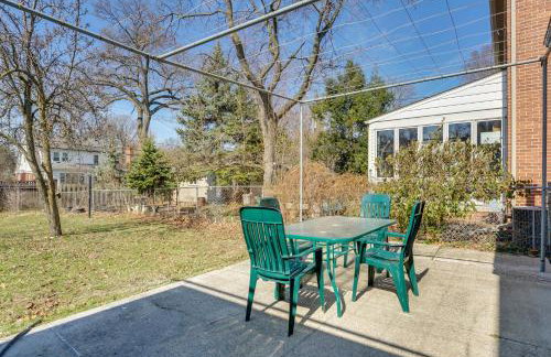 Walk to Detroit Zoo Home with Sunroom and Patio! - Foto 24